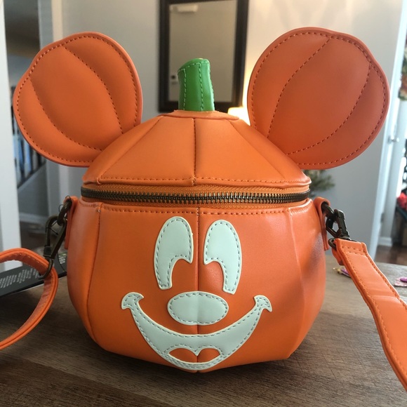 Loungefly Handbags - Loungefly Disney Mickey-O-Lantern Crossbody